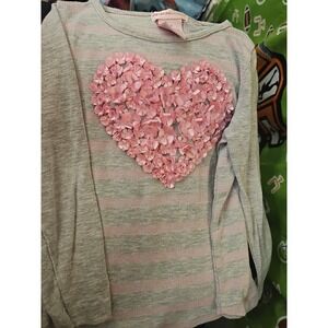 Design History 2 T Gray Shirt With Pink Heart